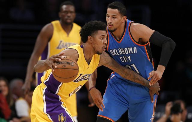 弗赖堡4-0大胜美因茨，奥斯特哈格、曼赞比建功（弗赖堡4-0完胜美因茨，奥斯特哈格与曼赞比相继破门）