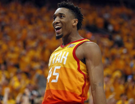 新援爆发，两球一助强势亮相（新援首秀大爆发，梅开二度外加助攻）