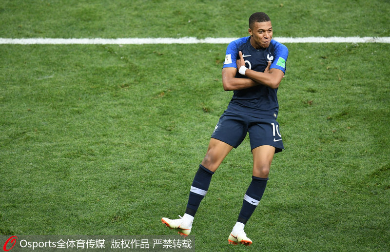 罗马0-1那不勒斯，内雷斯单刀一锤定音