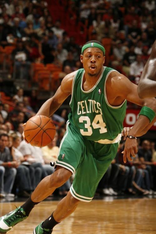 3C哥哥：3C随时都能准备好登场比赛，但我觉得他更愿意当观众（3C哥哥：3C随时能上场，但他更倾向当观众）