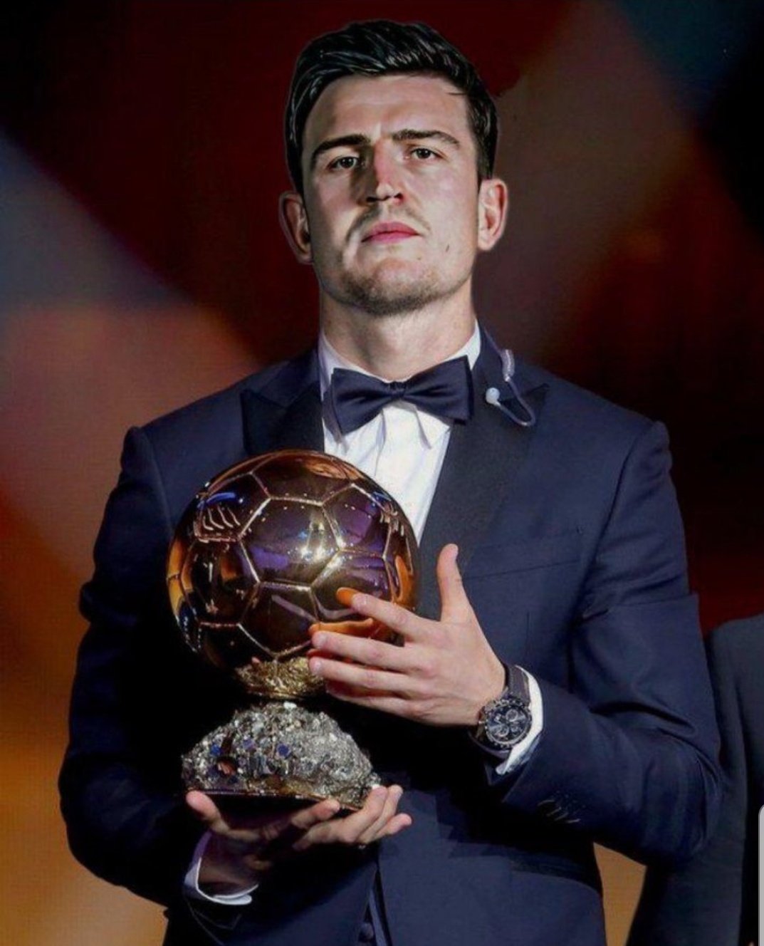 德甲最新身价：17岁小将卡尔暴涨至6000万，凯恩跌至6500万（德甲身价榜更新：17岁新星卡尔飙至6000万，凯恩降至6500万）