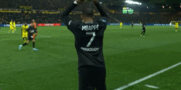 利物浦3-2毕尔巴鄂竞技，萨拉赫破门+失点，加克波双响